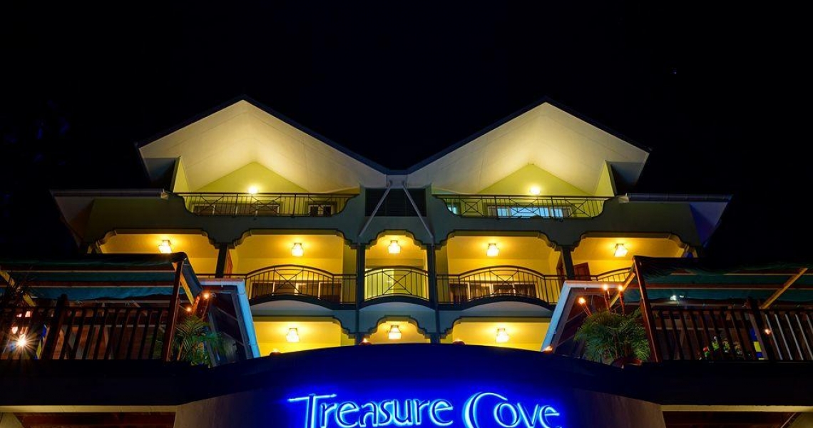 TREASURE COVE ****